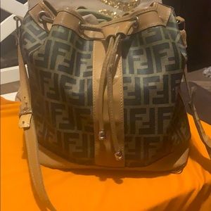 Gorgeous Fendi Zucca  shoulder bag canvas/leather